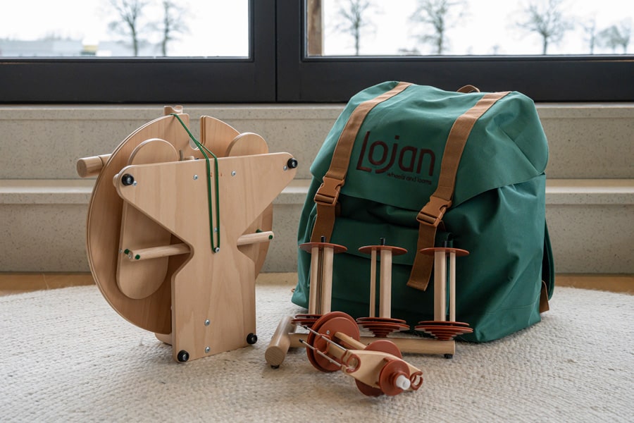 Lojan - Travel Buddy Spinning Wheel